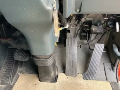 Nissan TRUCK