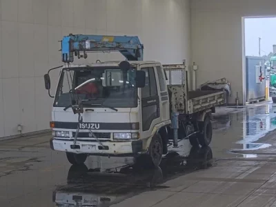 Isuzu FORWARD