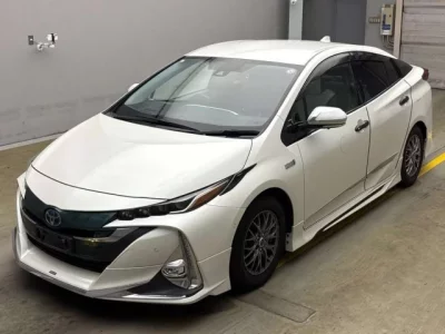 Toyota PRIUS PHV