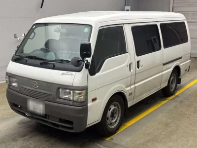 Mazda BONGO BRAWNY VAN