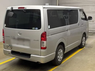 Toyota REGIUS ACE VAN