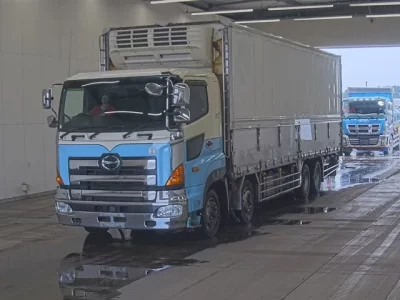 Hino PROFIA