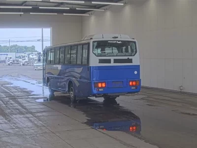 Mitsubishi BUS