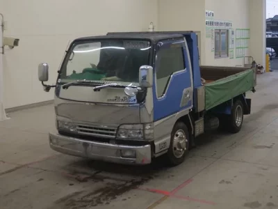Nissan TRUCK