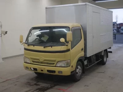Hino DUTRO