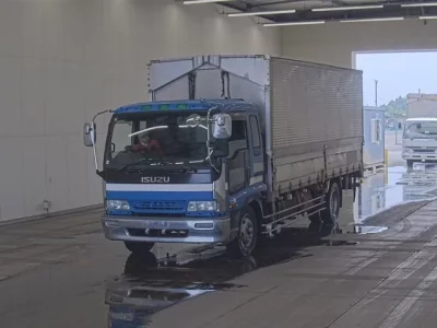 Isuzu FORWARD