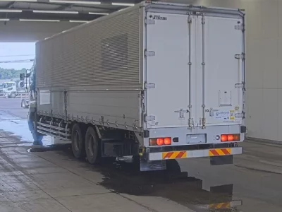Hino PROFIA