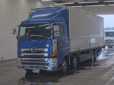 Hino PROFIA