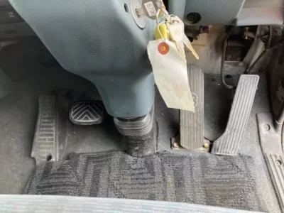Nissan TRUCK
