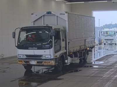Isuzu FORWARD