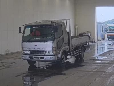 Mitsubishi FUSO FIGHTER
