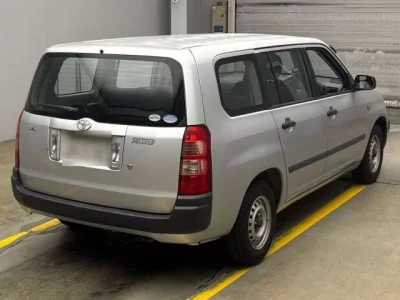 Toyota SUCCEED