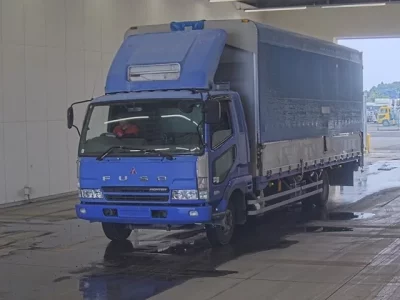 Mitsubishi FUSO FIGHTER