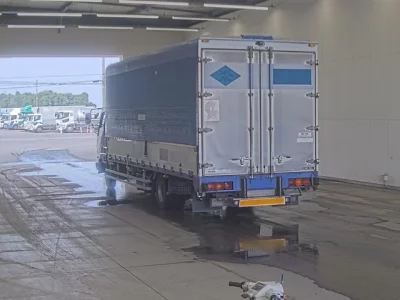 Mitsubishi FUSO FIGHTER