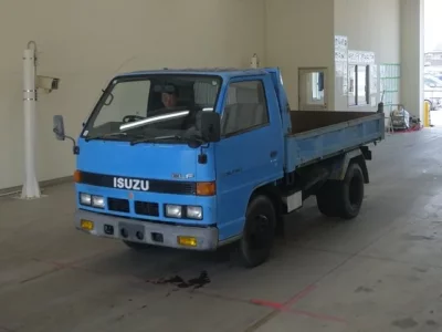 Isuzu ELF