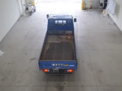 Mazda TITAN
