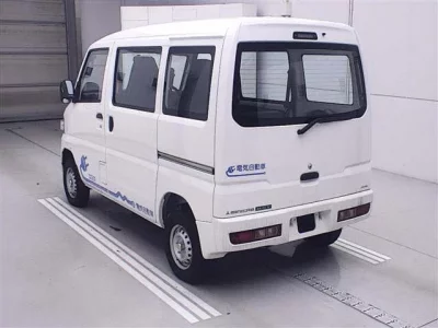 Mitsubishi MINICAB MIEV