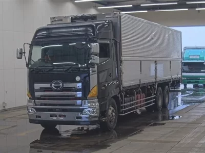 Hino TRUCK