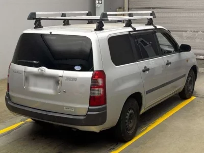 Toyota SUCCEED