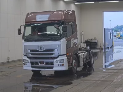 Nissan QUON