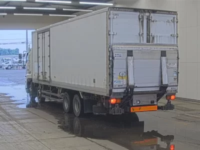 Hino PROFIA