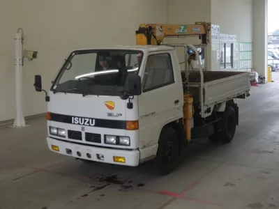 Isuzu ELF