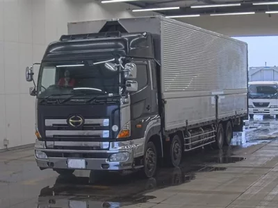 Hino PROFIA