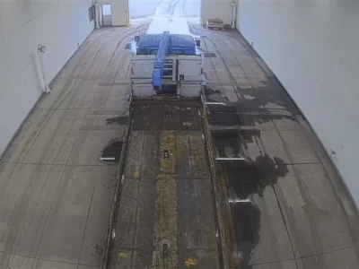 Nissan TRUCK