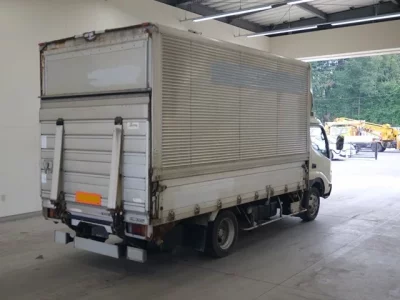 Hino DUTRO