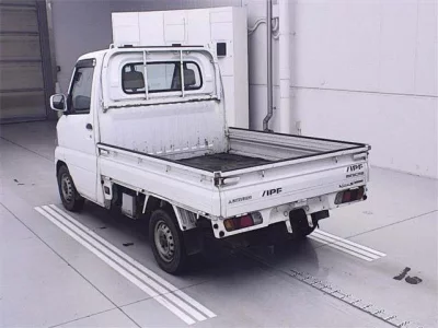 Mitsubishi MINICAB TRUCK