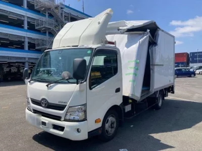 Toyota DYNA