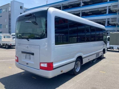 Toyota COASTER