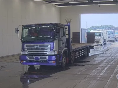 Hino PROFIA
