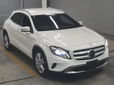 Mercedes-Benz GLA CLASS