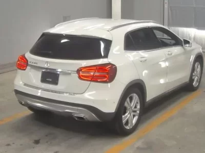 Mercedes-Benz GLA CLASS