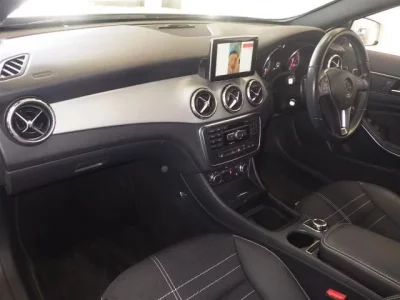 Mercedes-Benz GLA CLASS
