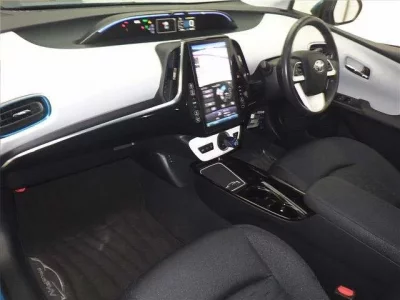 Toyota PRIUS PHV