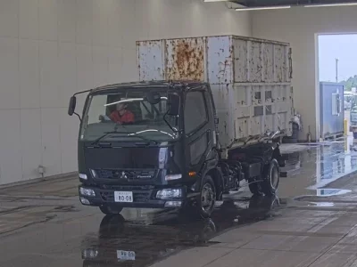 Mitsubishi FUSO FIGHTER
