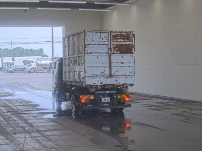 Mitsubishi FUSO FIGHTER