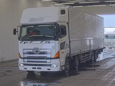 Hino PROFIA