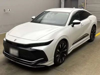 Toyota CROWN CROSSOVER