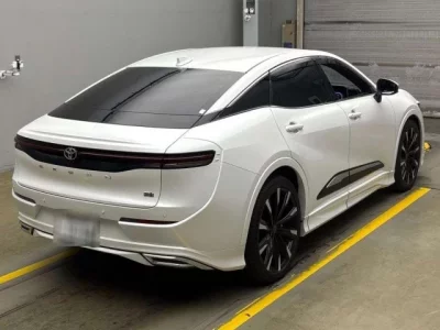 Toyota CROWN CROSSOVER
