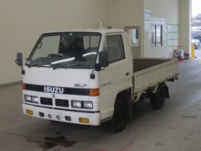 Isuzu ELF