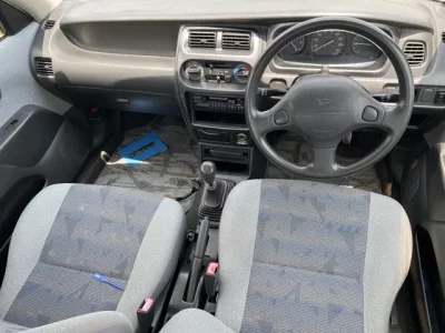 Daihatsu STORIA