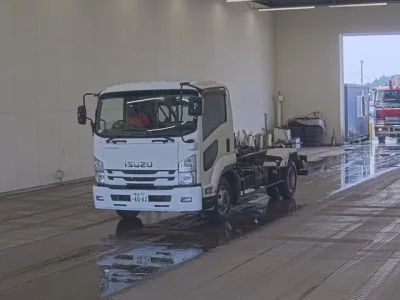 Isuzu FORWARD