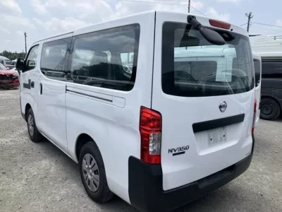 Nissan CARAVAN VAN