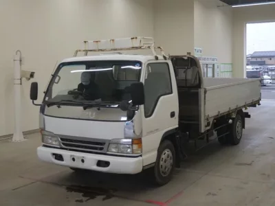 Isuzu ELF