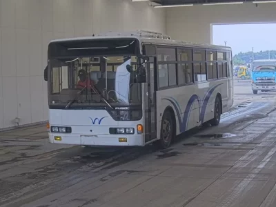 Mitsubishi BUS