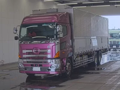 Hino PROFIA