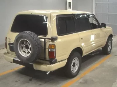 Toyota LAND CRUISER